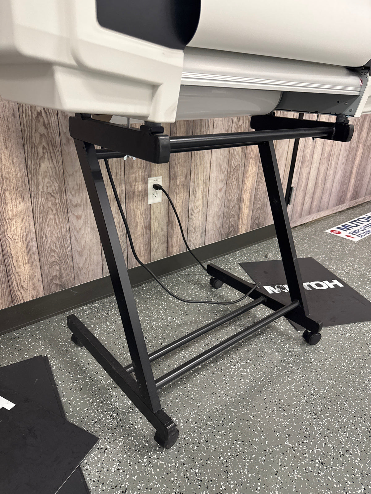 Optional Stand for MUTOH ValueJet 628/628X (#VJ628-STD) MUTOH
